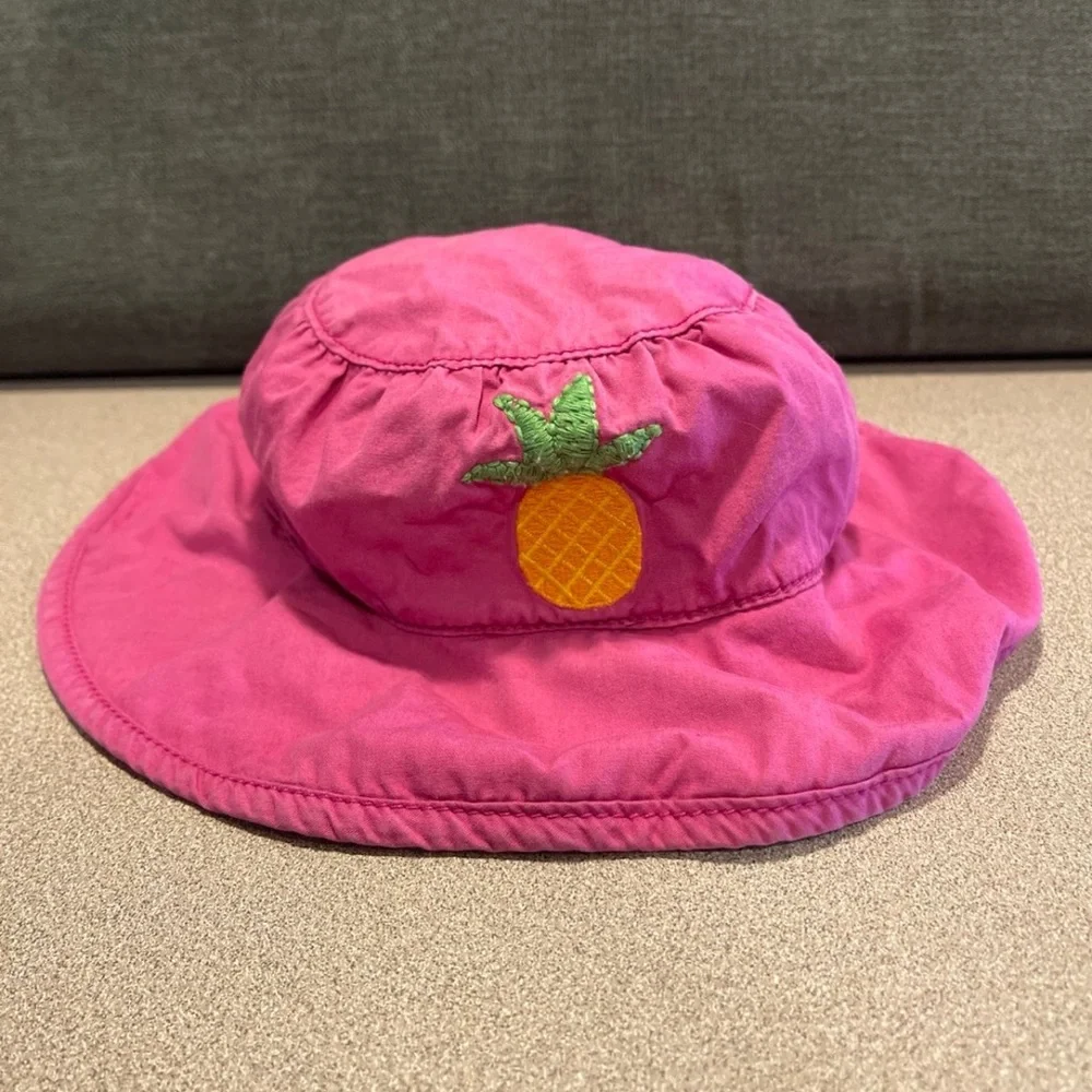 Pink Bucket Hat with Pineapple Patch size 0-6 months